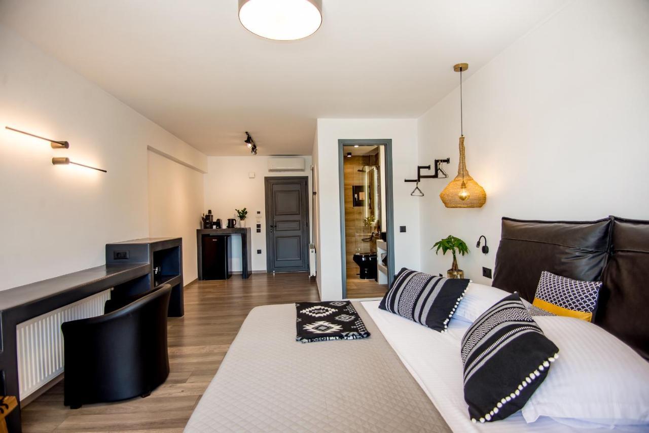 A & B Minimal Suite Ιι With Sea View In Argostoli Esterno foto