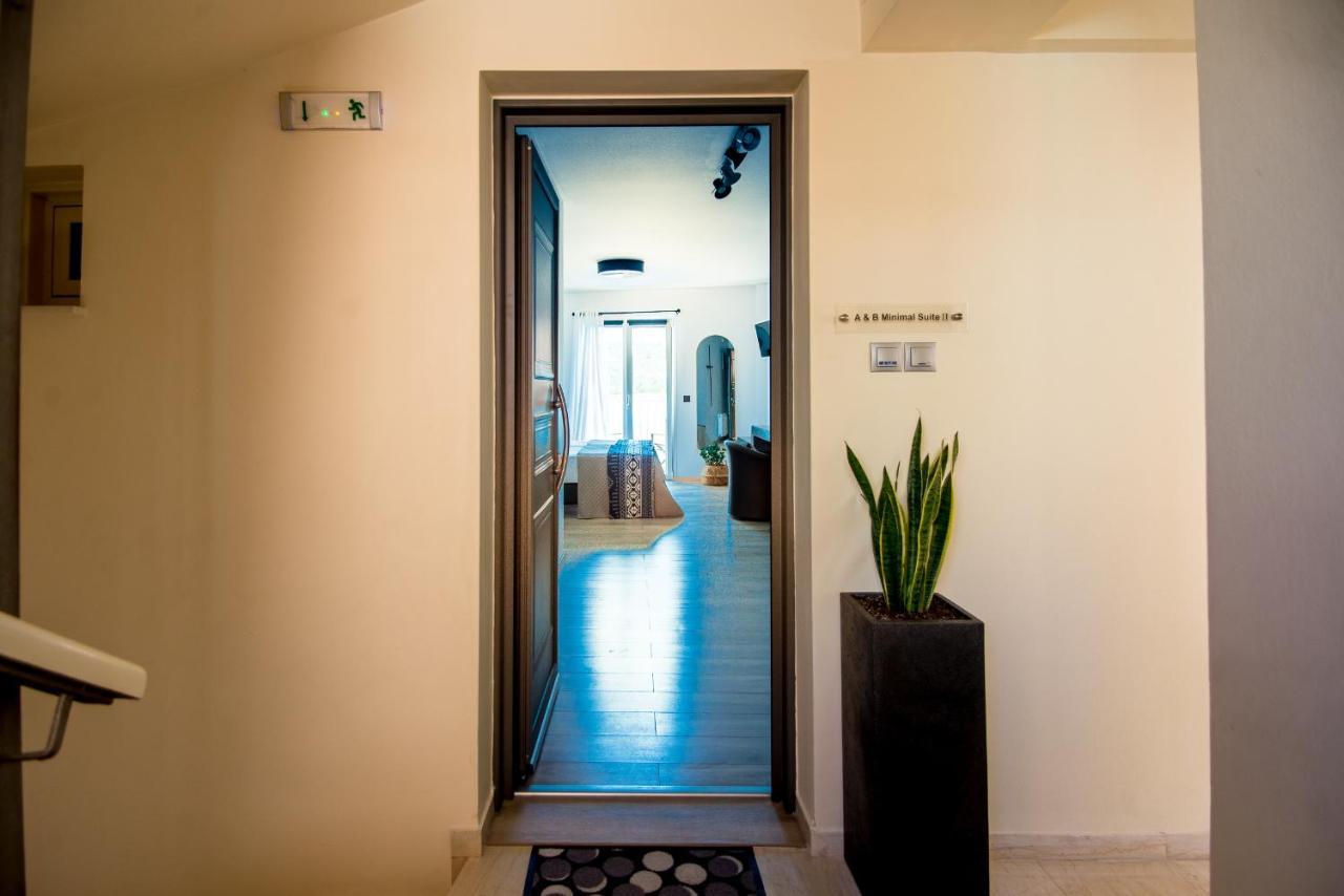 A & B Minimal Suite Ιι With Sea View In Argostoli Esterno foto